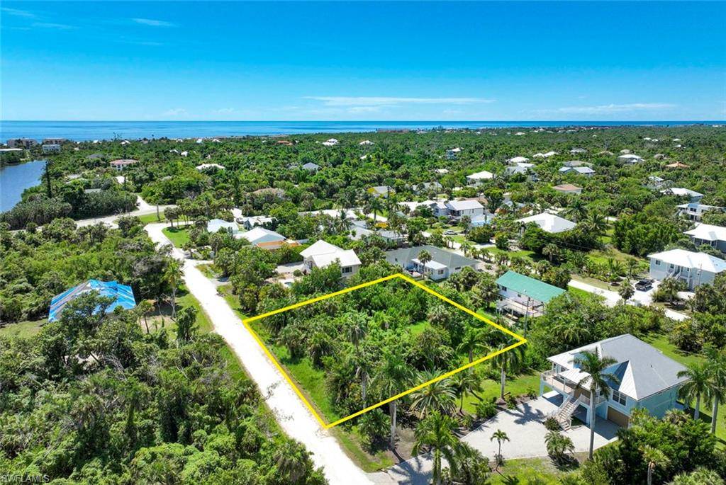 Sanibel, FL 33957,565 Birdsong PL