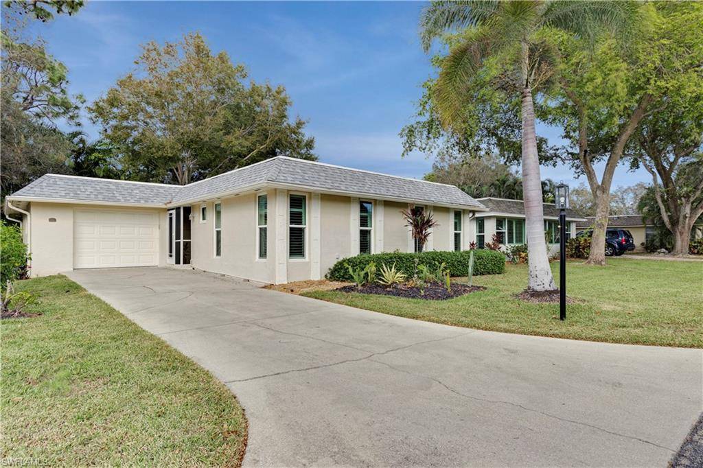 Naples, FL 34112,265 Yorkshire CT #8