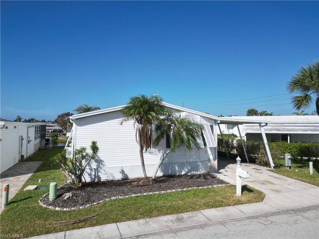 Fort Myers Beach, FL 33931,17510 Primrose CT