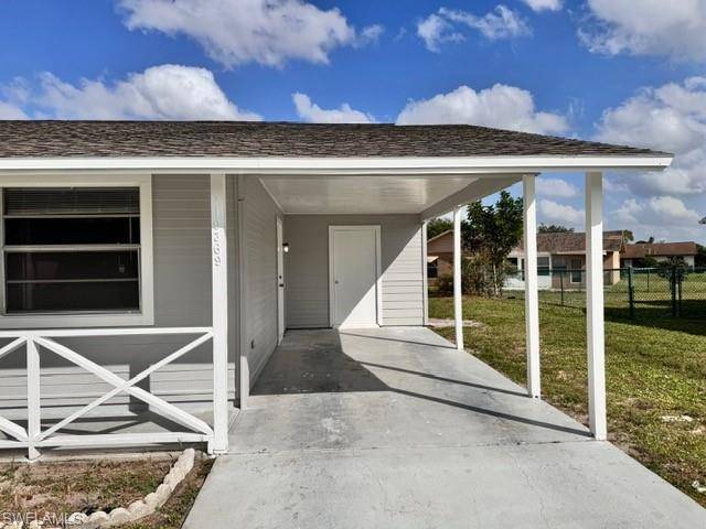 Lehigh Acres, FL 33936,19369 Coraltree CT