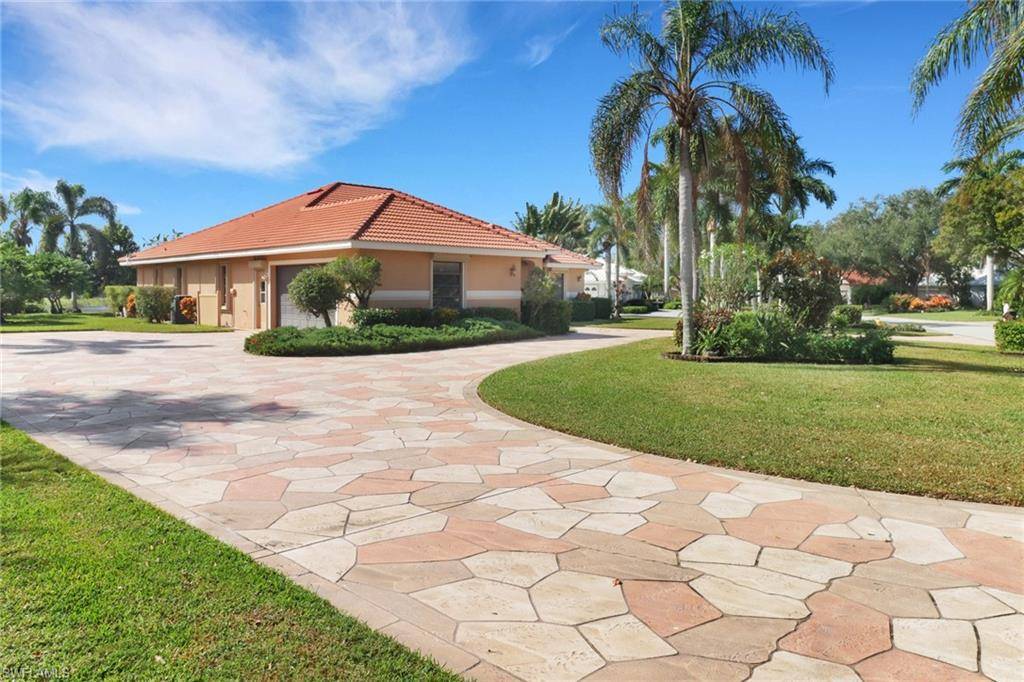 Naples, FL 34119,4632 Shearwater LN