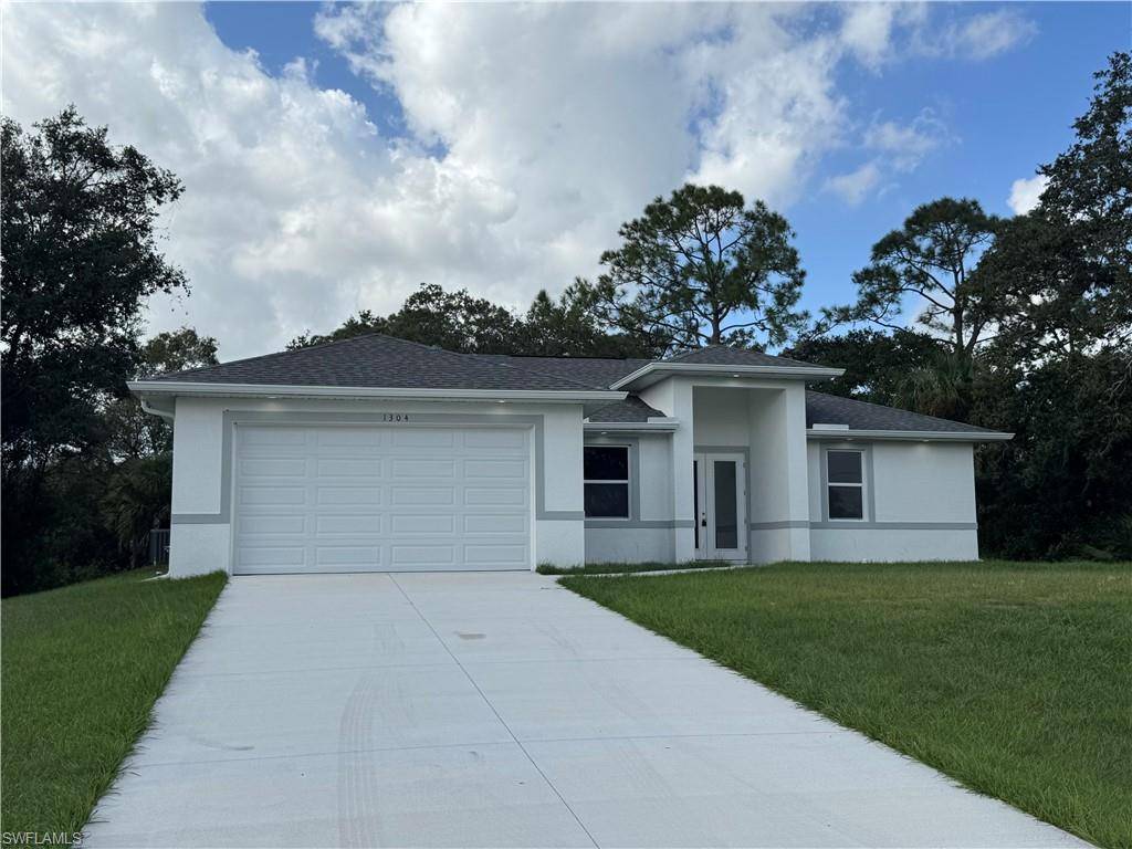 Labelle, FL 33935,1304 Andover DR