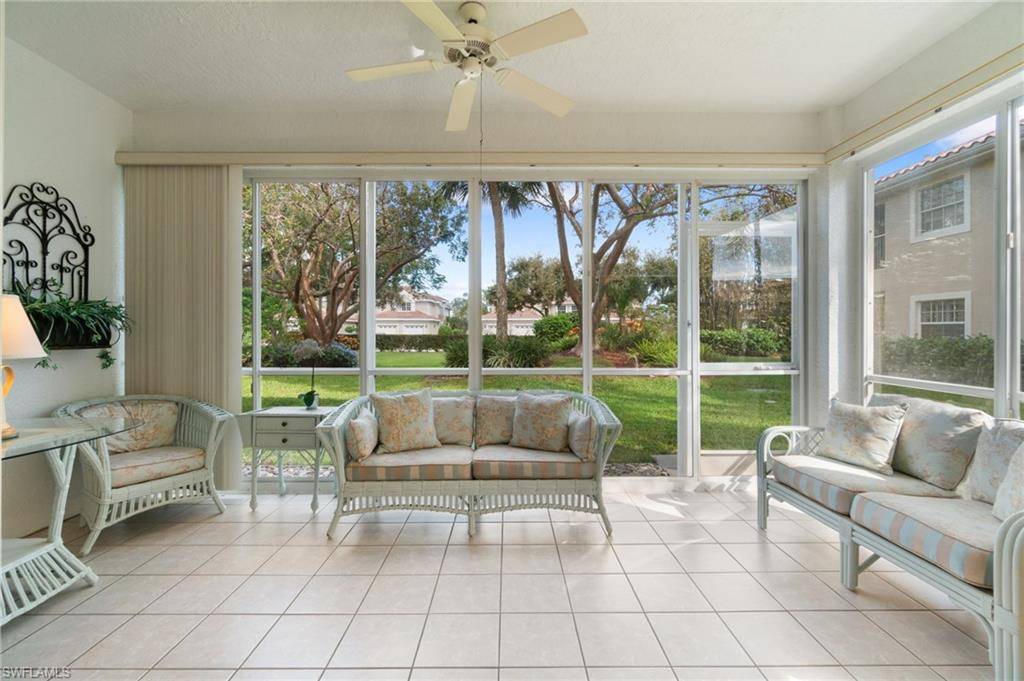 Naples, FL 34112,3535 Windjammer CIR #2001