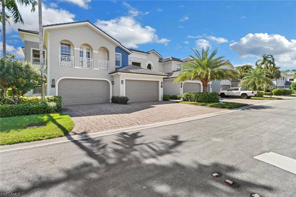 Estero, FL 33928,21560 Baccarat LN #201