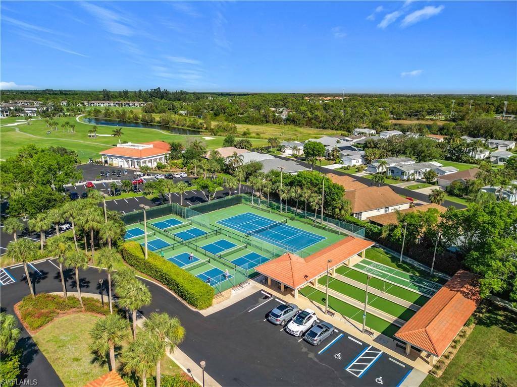 Bonita Springs, FL 34135,26610 Rosewood Pointe DR #105