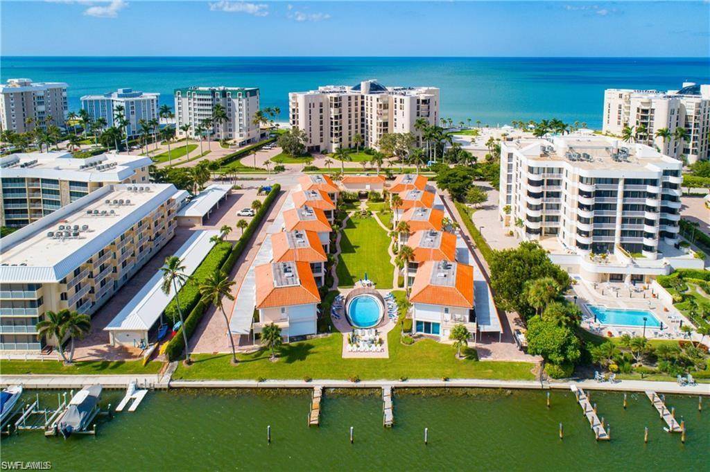 Naples, FL 34103,3070 Gulf Shore BLVD N #103