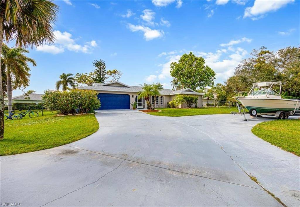 Bonita Springs, FL 34135,27010 Flossmoor DR