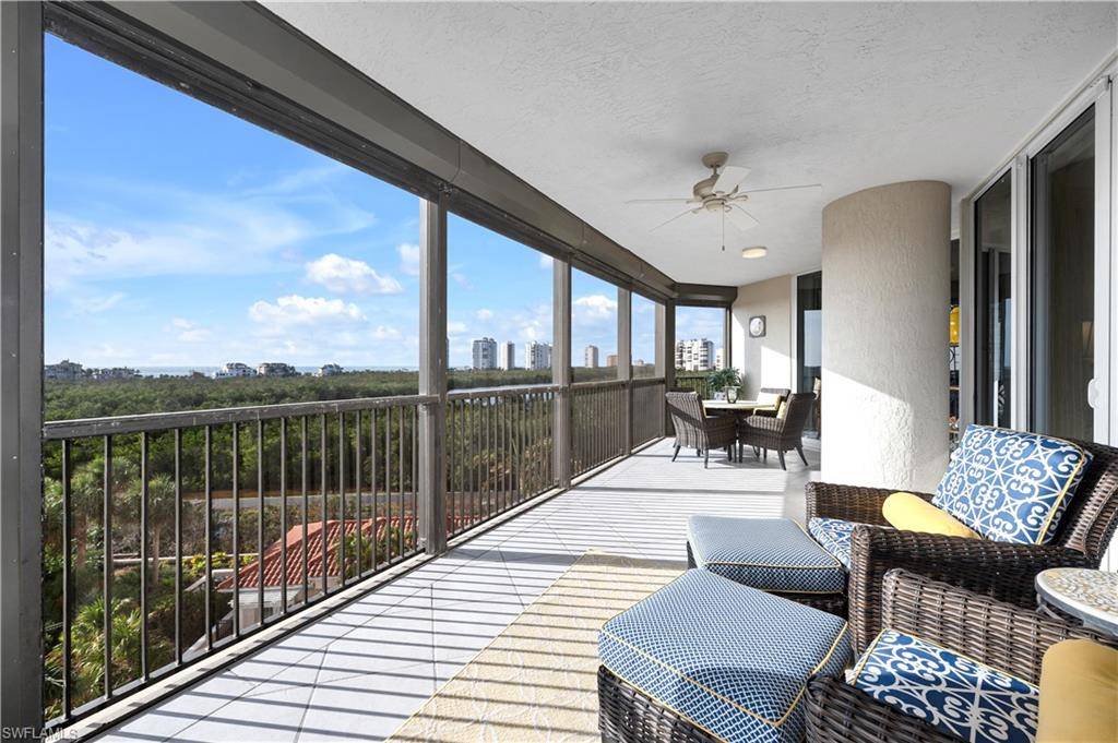 Naples, FL 34108,7575 Pelican Bay BLVD #503