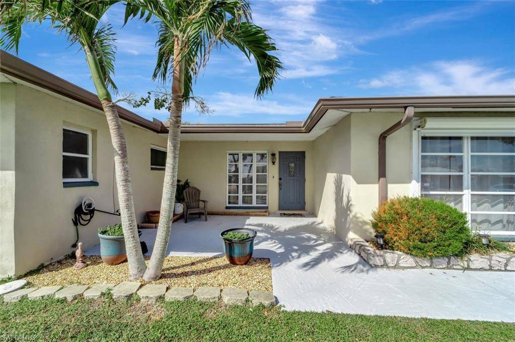 Rotonda West, FL 33947,12 Golfview RD