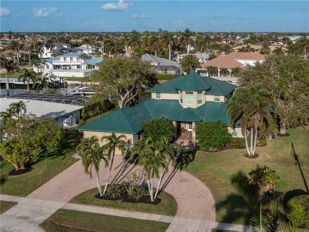 Marco Island, FL 34145,551 Conover CT