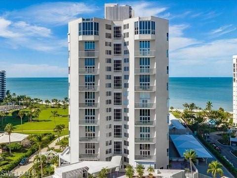 Naples, FL 34103,4041 Gulf Shore BLVD N #106