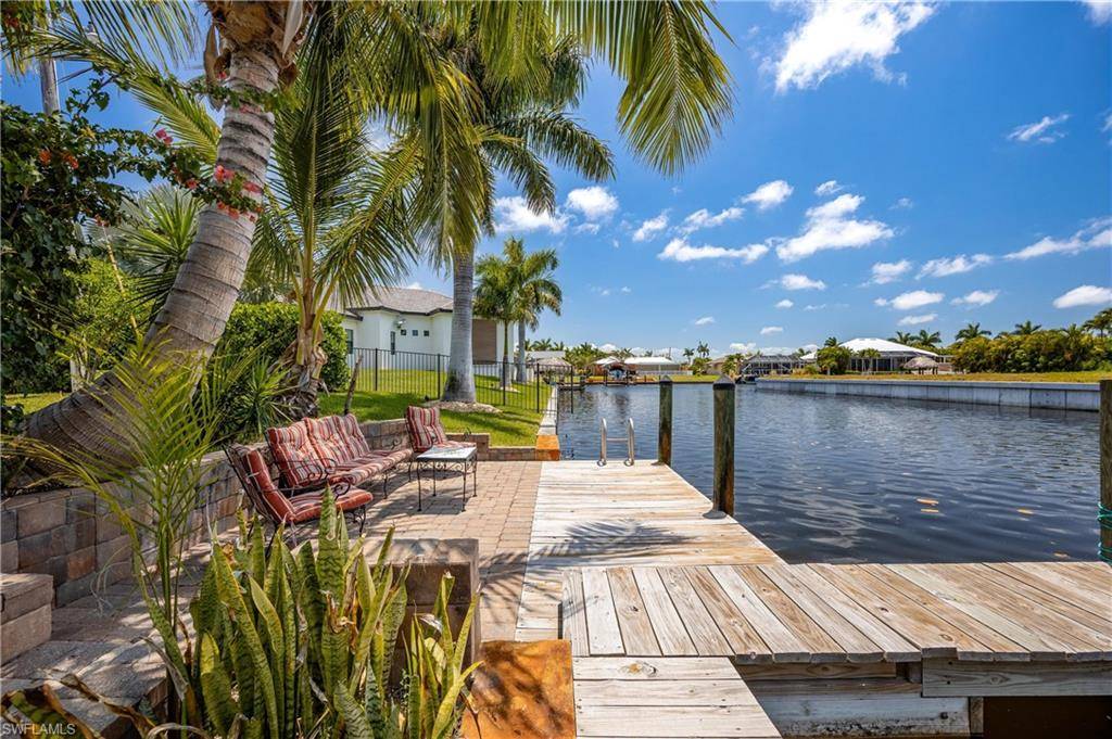 Cape Coral, FL 33904,846 Monticello CT