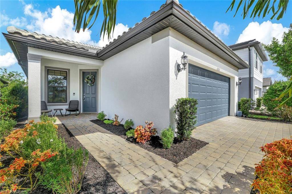 Naples, FL 34114,2232 Yellowfin CIR