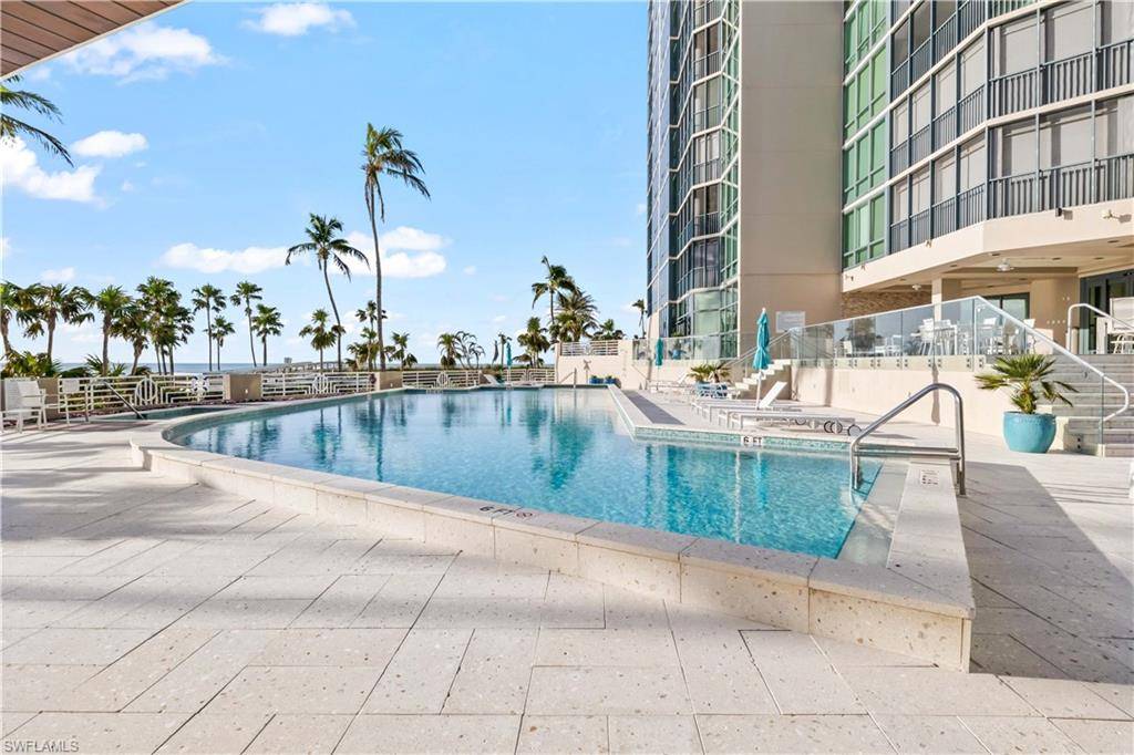 Naples, FL 34103,4651 Gulf Shore BLVD N #205