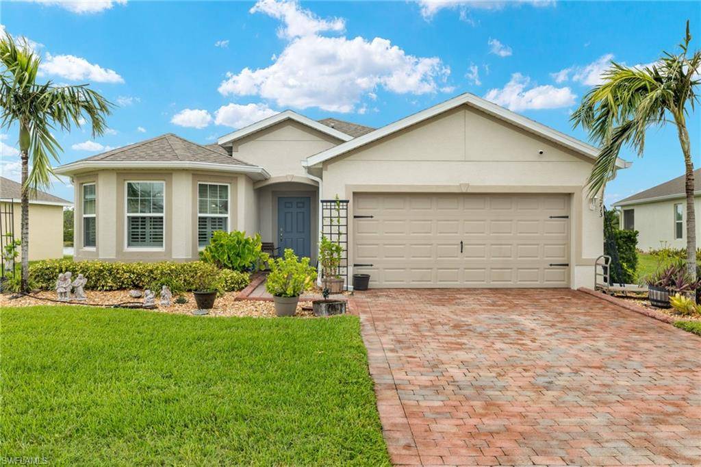 Cape Coral, FL 33909,2713 Tarragona CT