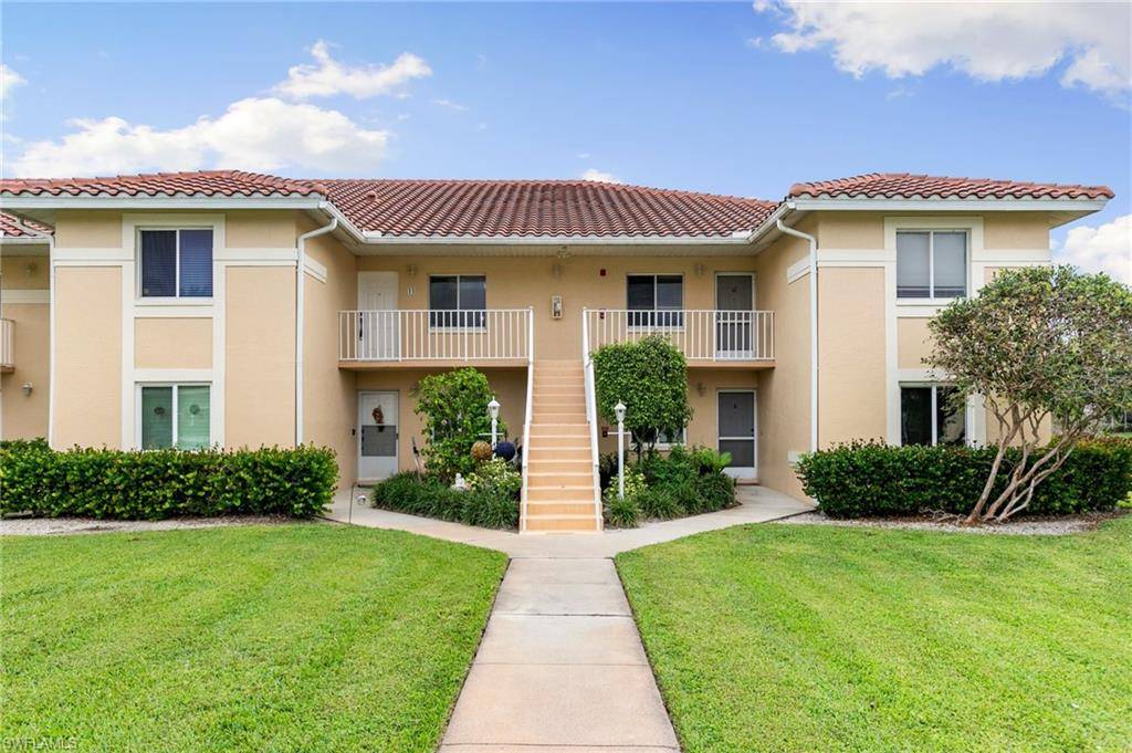 Naples, FL 34104,200 Furse Lakes CIR #B-11