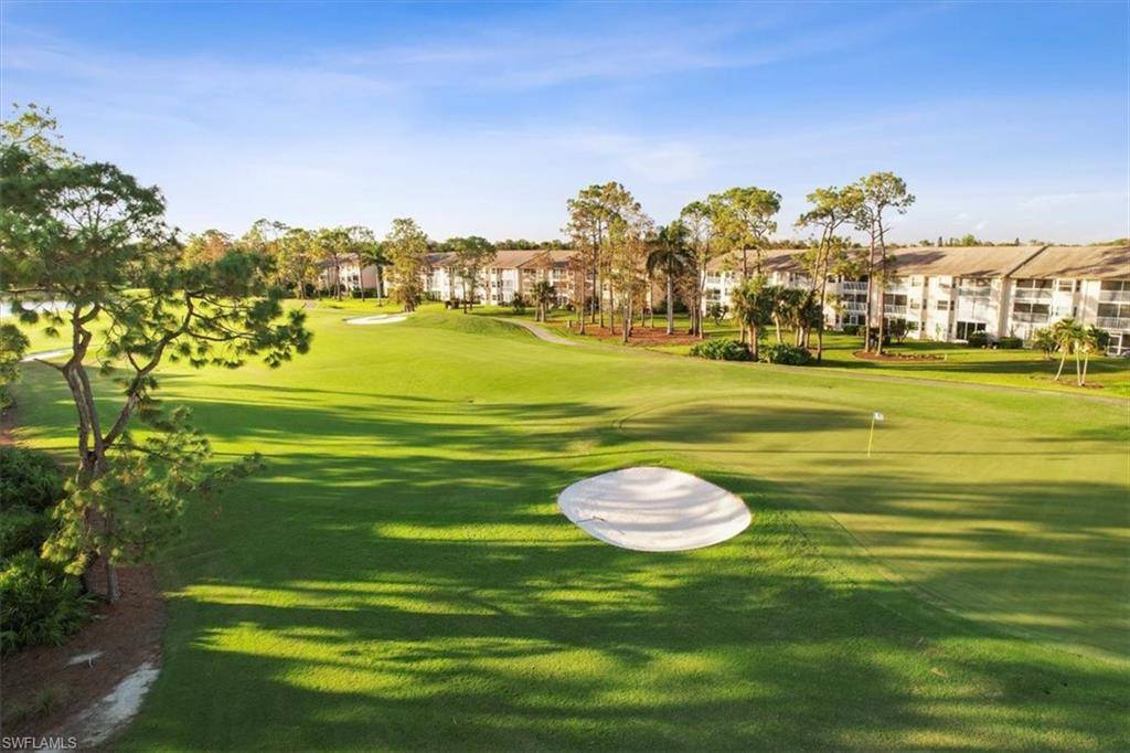 Naples, FL 34104,7320 Glenmoor LN #2102