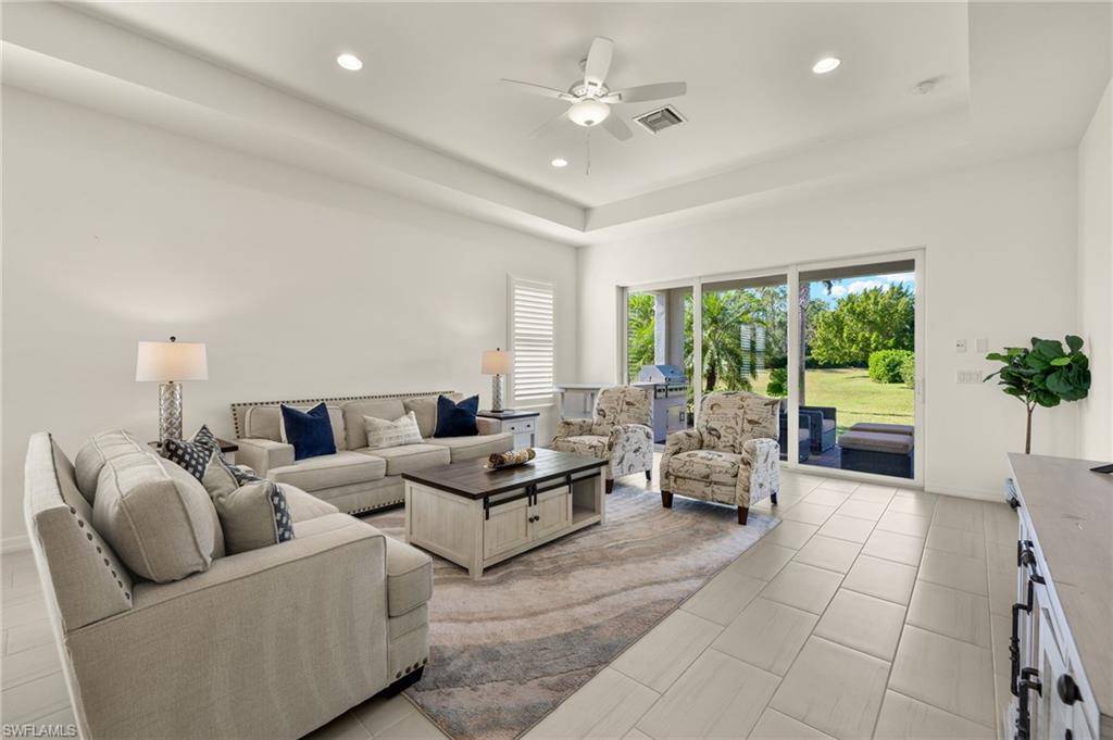 Naples, FL 34114,14870 Windward LN