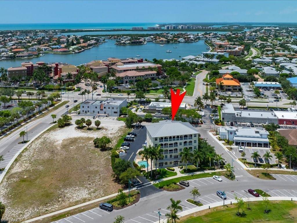 Marco Island, FL 34145,886 Park AVE #403