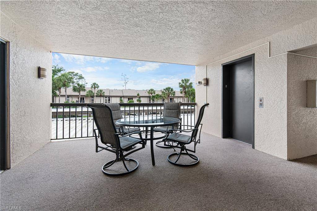 Fort Myers, FL 33907,5905 Trailwinds DR #824