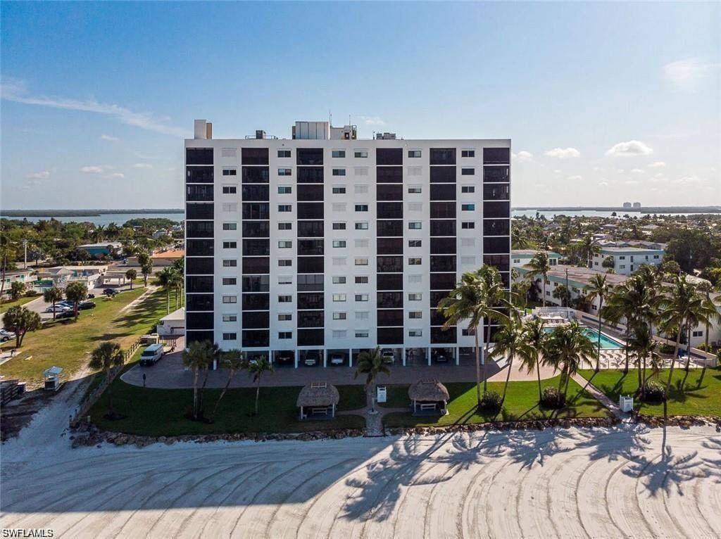 Fort Myers Beach, FL 33931,6400 Estero BLVD #205