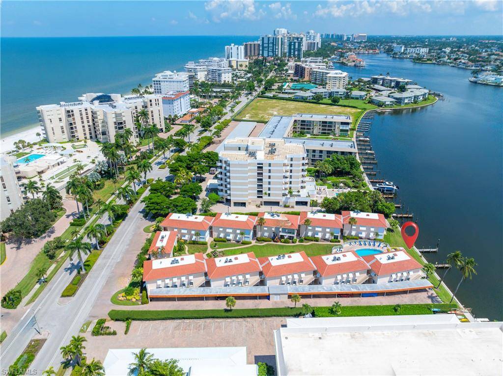 Naples, FL 34103,3070 Gulf Shore BLVD N #201