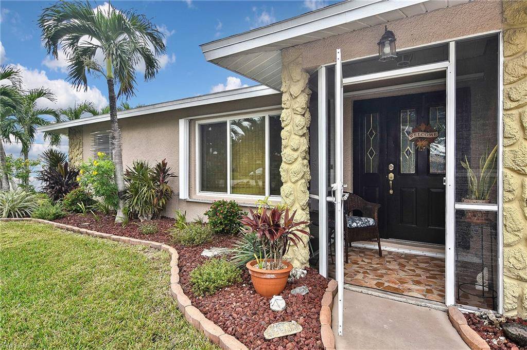 Cape Coral, FL 33990,1907 SE 15th ST