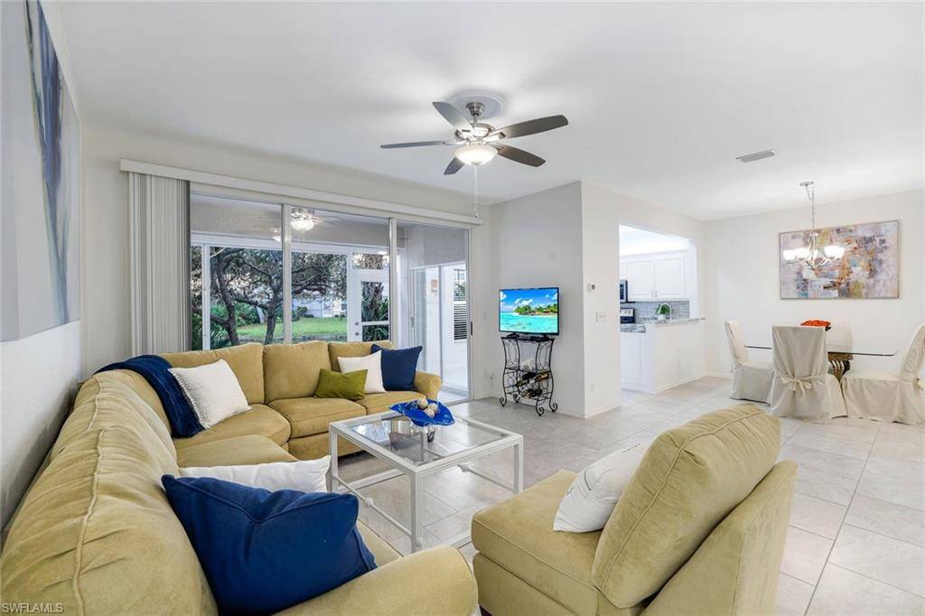 Naples, FL 34110,356 Emerald Bay CIR #P6