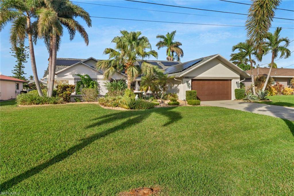 Cape Coral, FL 33904,621 SE 33rd TER