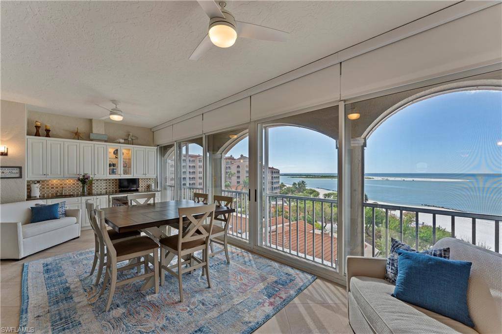 Marco Island, FL 34145,3000 Royal Marco WAY #3-516