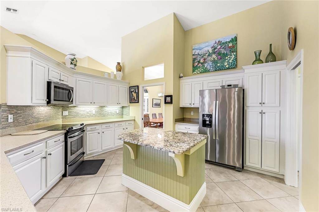 Naples, FL 34104,317 Lambton LN