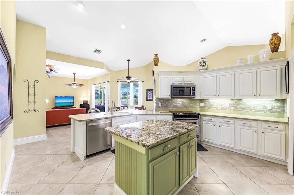 Naples, FL 34104,317 Lambton LN