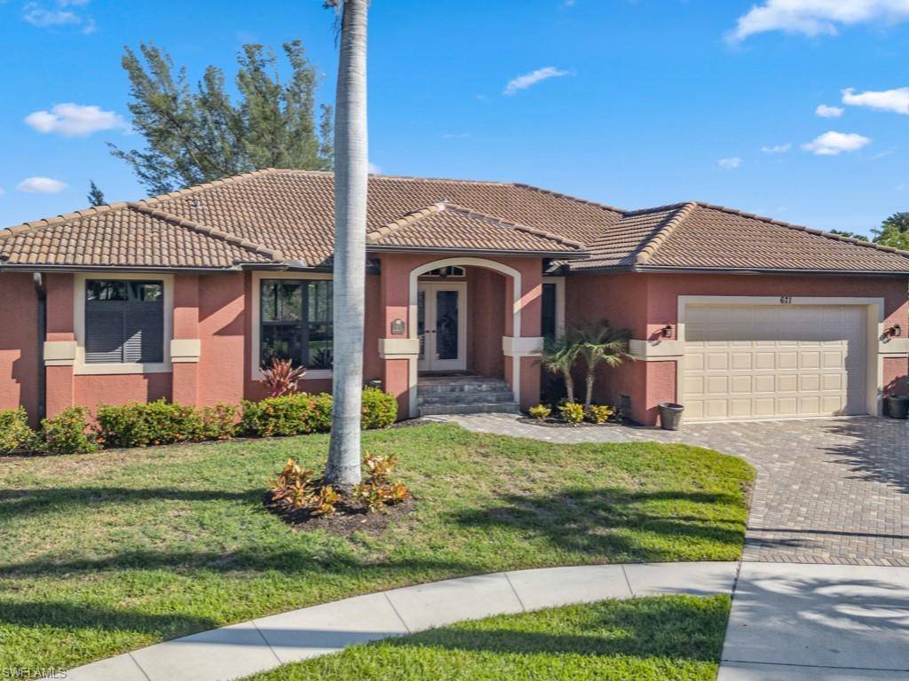 Marco Island, FL 34145,671 Diplomat CT