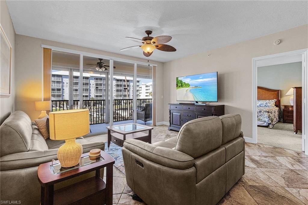 Fort Myers Beach, FL 33931,4471 Bay Beach LN #313