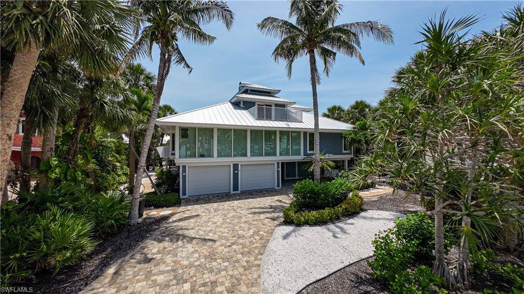 Sanibel, FL 33957,513 Lighthouse WAY