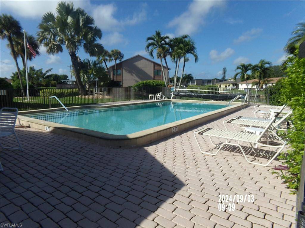 Cape Coral, FL 33904,3803 SE 11th PL #1210