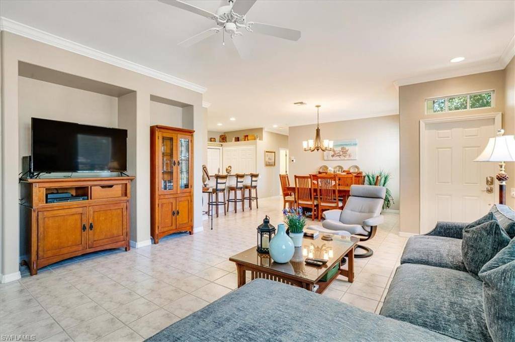 Fort Myers, FL 33908,8784 Middlebrook DR
