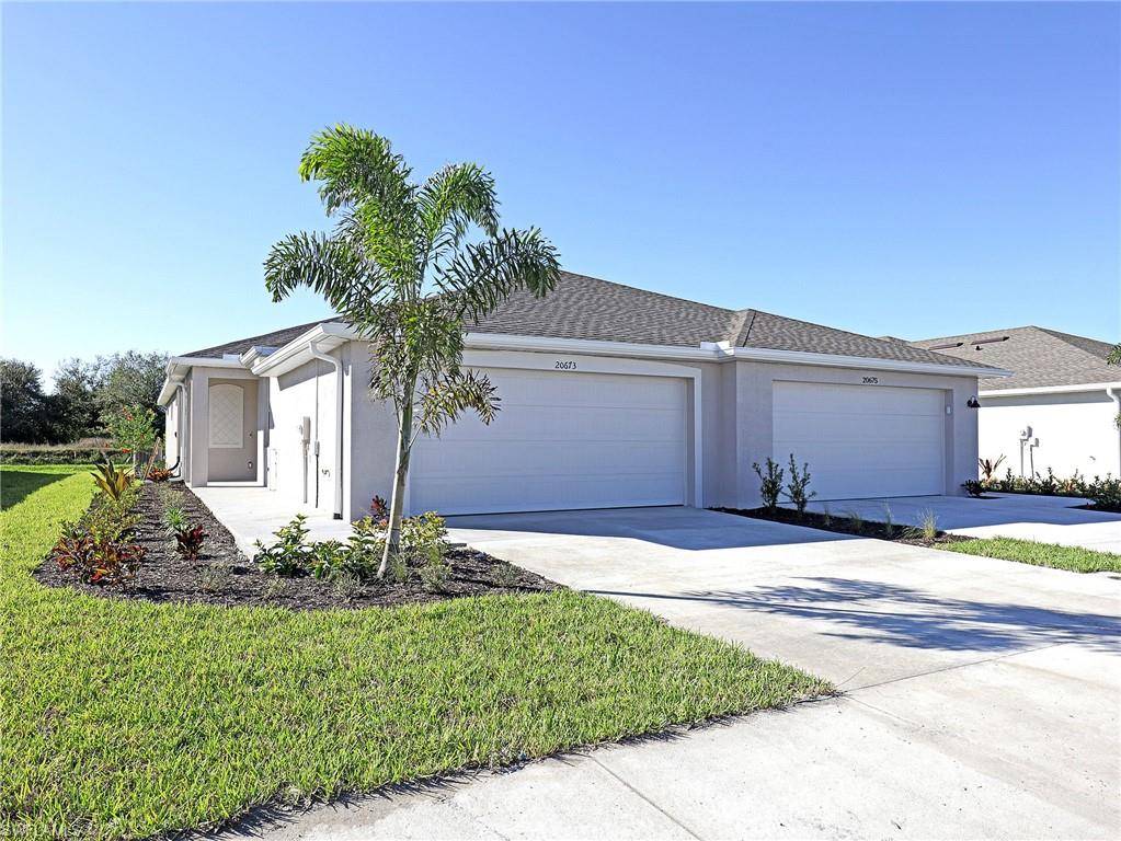 Lehigh Acres, FL 33936,20673 Hazelnut CT