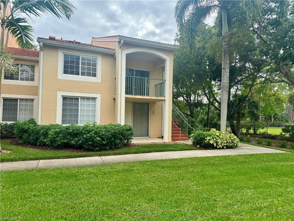 Naples, FL 34104,1160 Wildwood Lakes BLVD #9-207