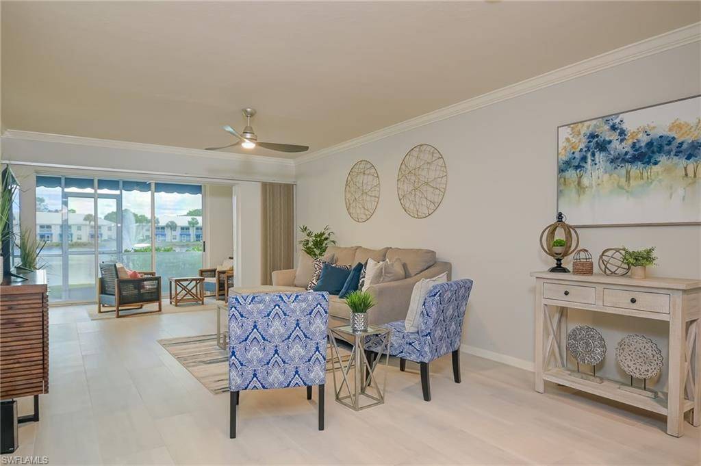 Naples, FL 34108,816 Gulf Pavilion DR #102