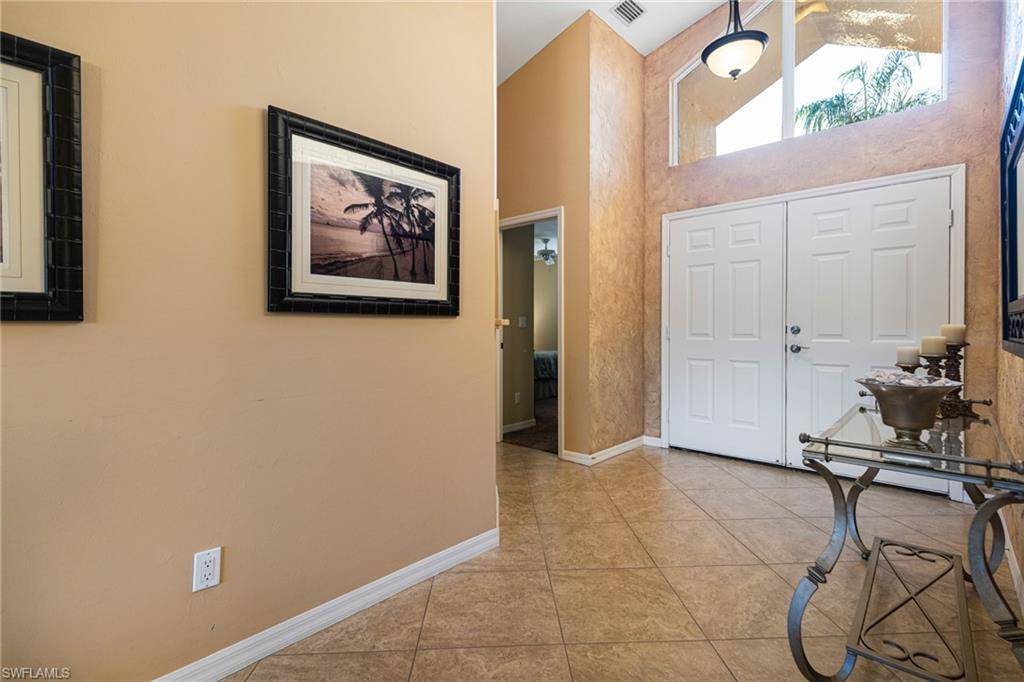 Naples, FL 34113,8476 INDIAN WELLS WAY