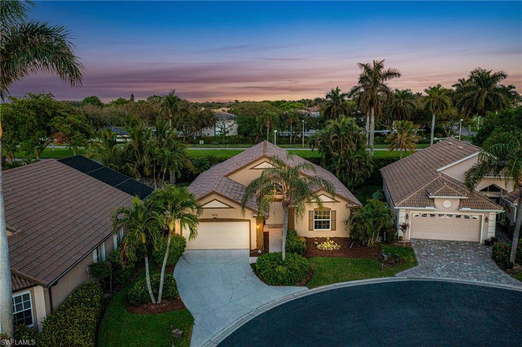 Naples, FL 34113,8476 INDIAN WELLS WAY