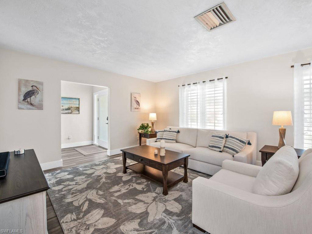 Marco Island, FL 34145,264 Shadowridge CT