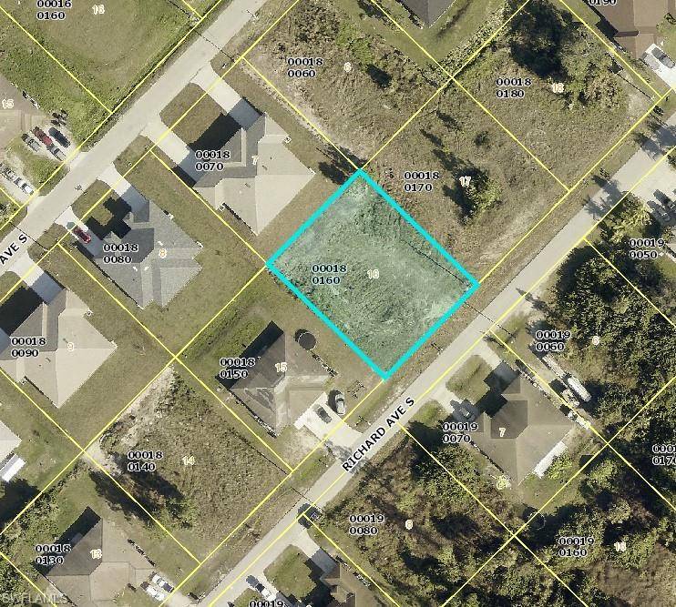 Lehigh Acres, FL 33973,2424-2426 RICHARD AVE S