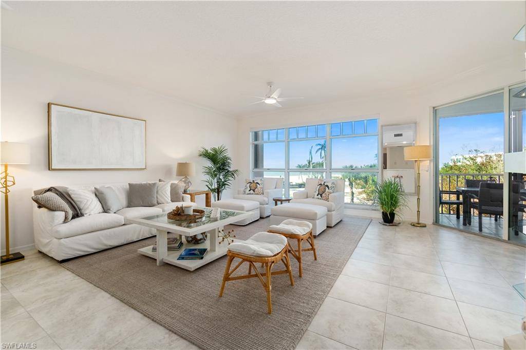 Bonita Springs, FL 34134,260 Barefoot Beach BLVD #202