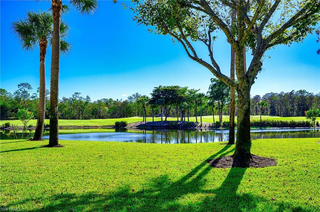 Naples, FL 34112,3780 Sawgrass WAY #3334