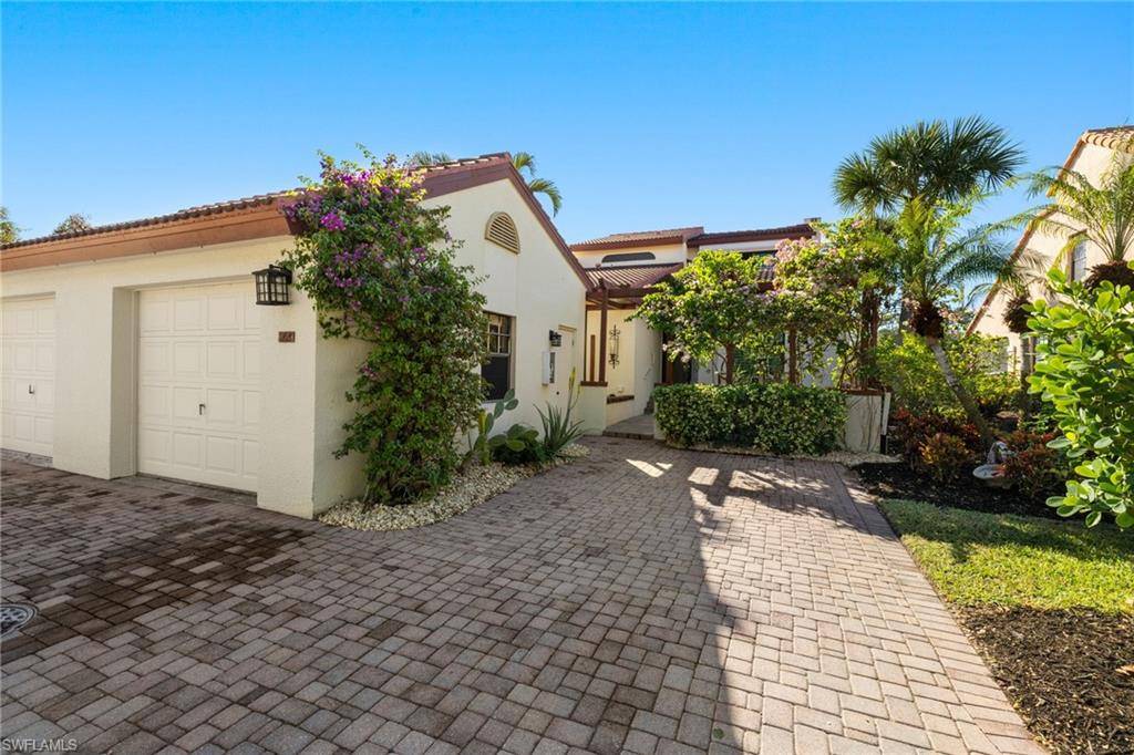 Naples, FL 34110,15455 Royal Fern LN N #22B