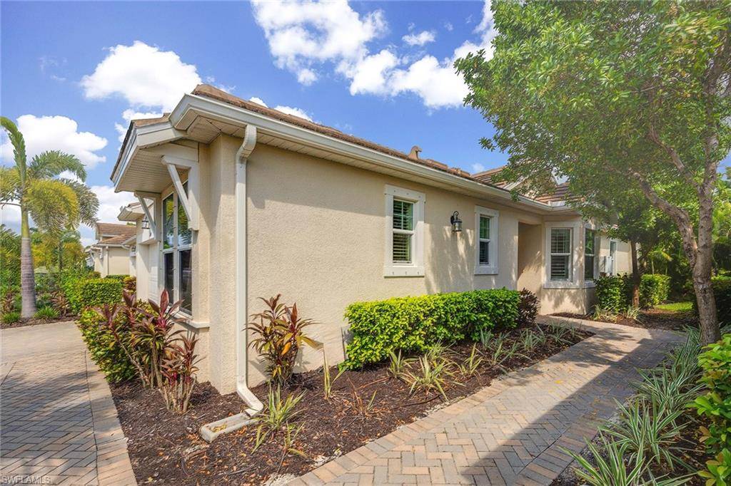 Naples, FL 34112,4714 Arboretum CIR #45-4