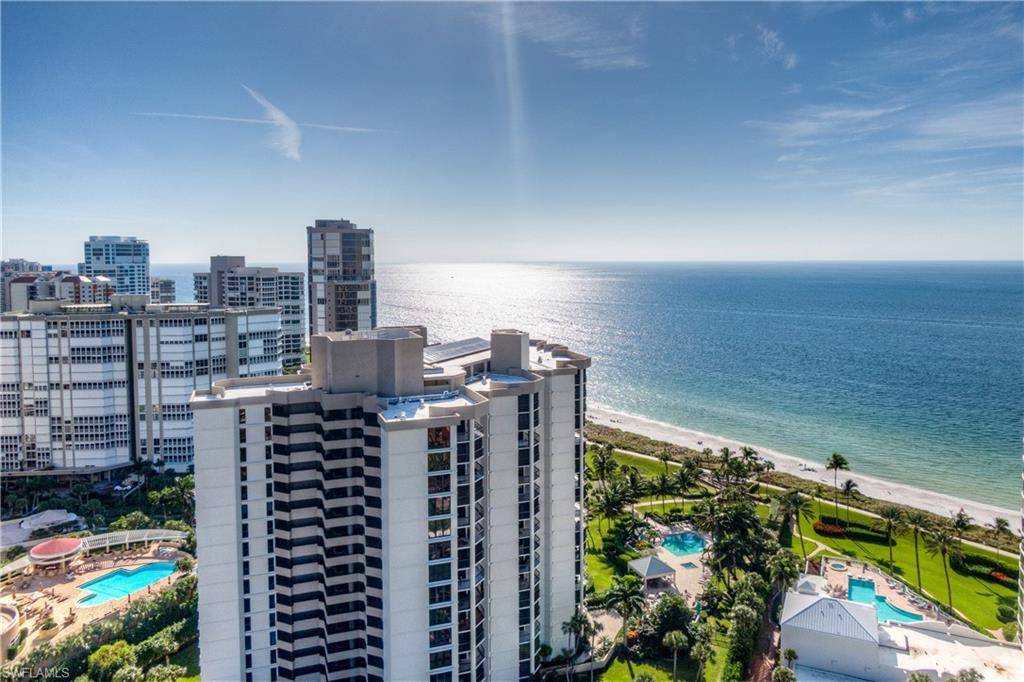 Naples, FL 34103,4551 Gulf Shore BLVD N #405