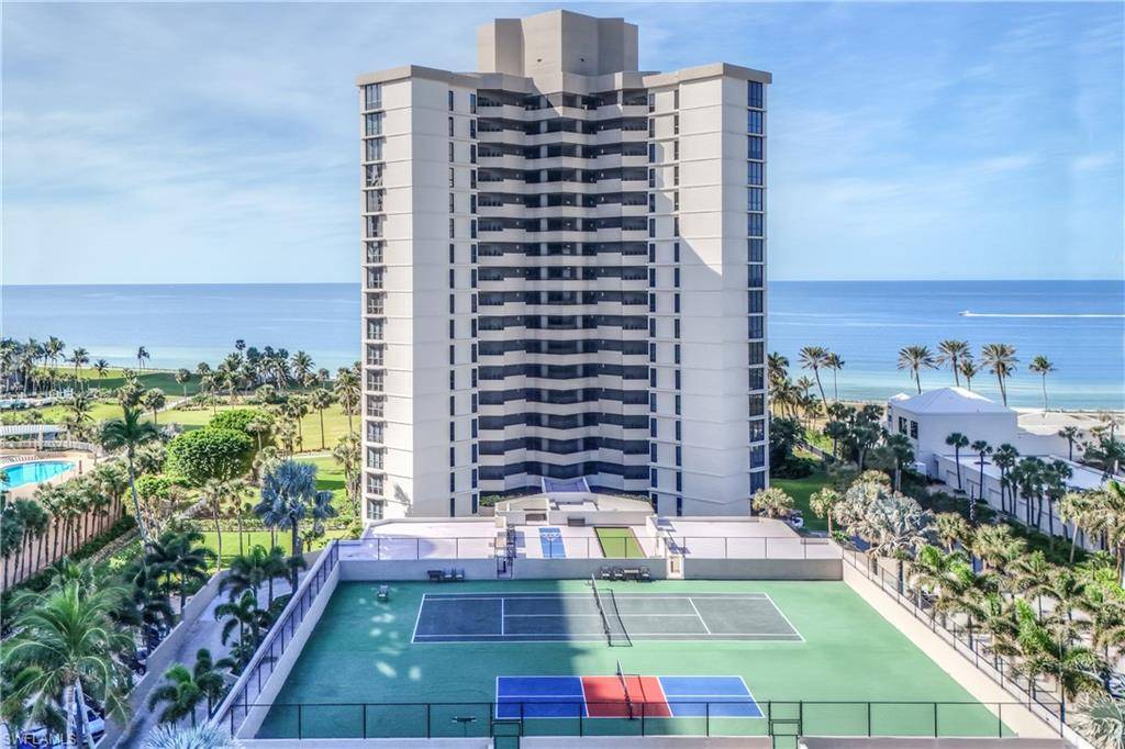 Naples, FL 34103,4551 Gulf Shore BLVD N #405